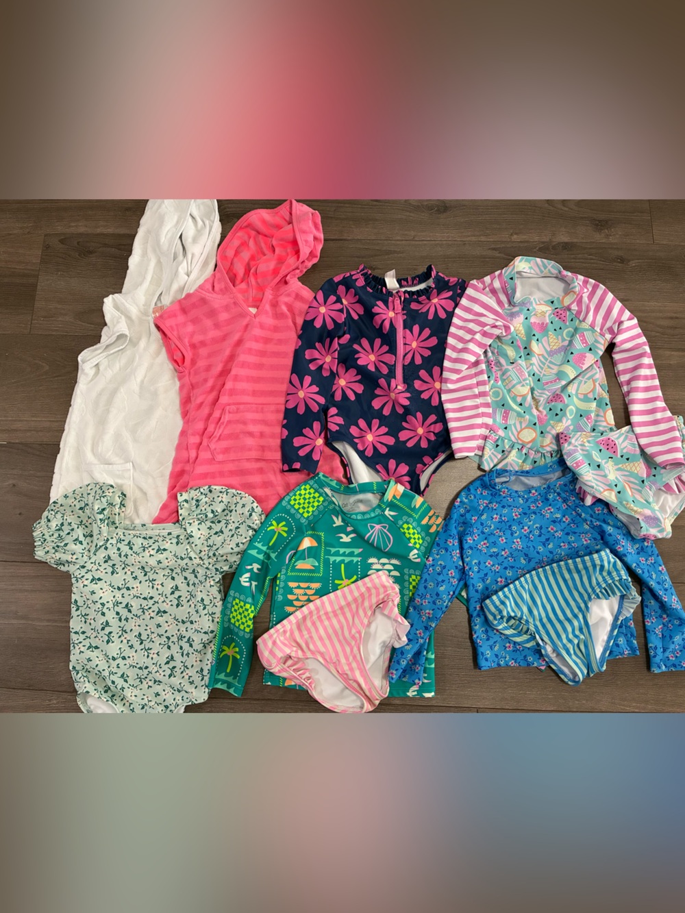 Cat & Jack 3T 10 piece girls swim set.